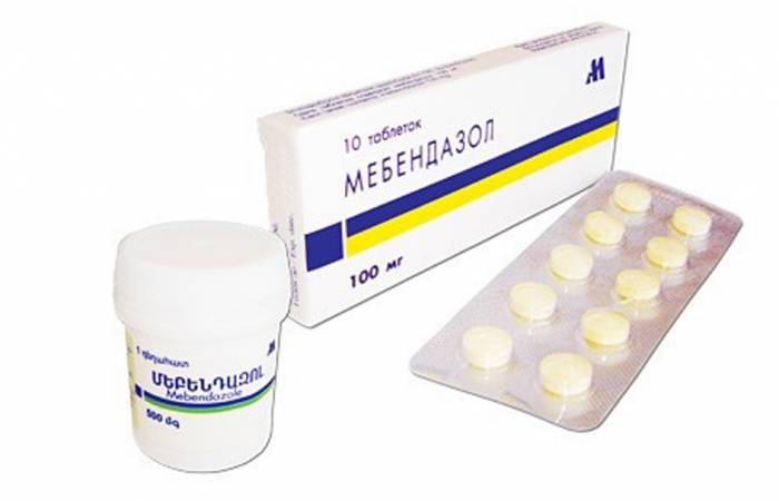 Мебендазол